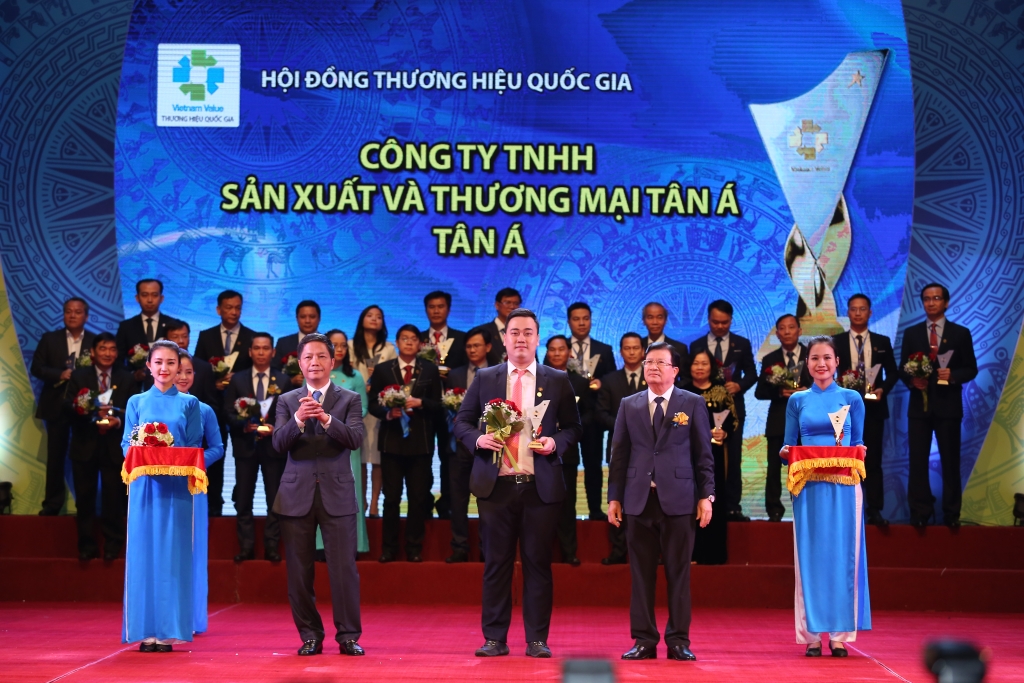 Tập đoàn Tân Á Đại Thành được chứng nhận “Thương hiệu Quốc gia” lần thứ 3 liên tiếp