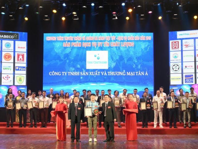 Tập đoàn Tân Á Đại Thành nhận cú đúp giải thưởng