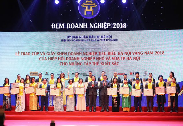 ​Tập đoàn Tân Á Đại Thành được vinh danh trong "Đêm Doanh nghiệp 2018"