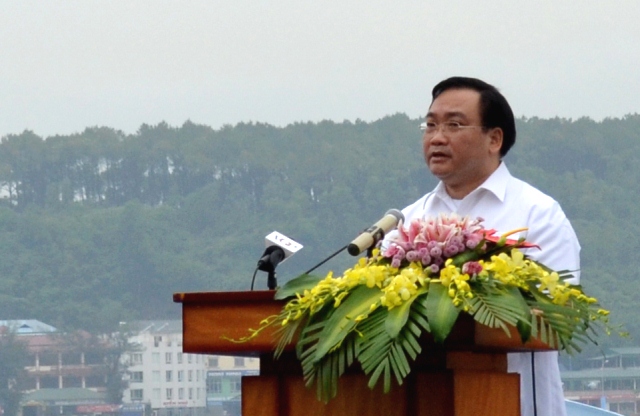 Phó Thủ Tướng Hoàng Trung Hải phát biểu tại buổi lễ