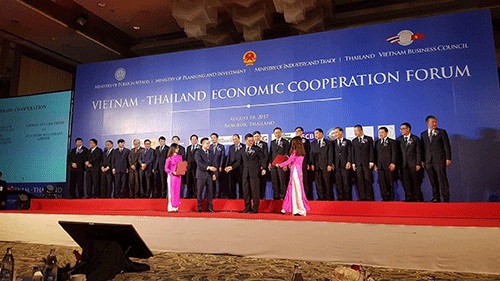 TGĐ Nguyễn Duy Chính tháp tùng Thủ tướng thăm chính thức Vương quốc Thái Lan và ký kết Hợp tác chiến lược 1