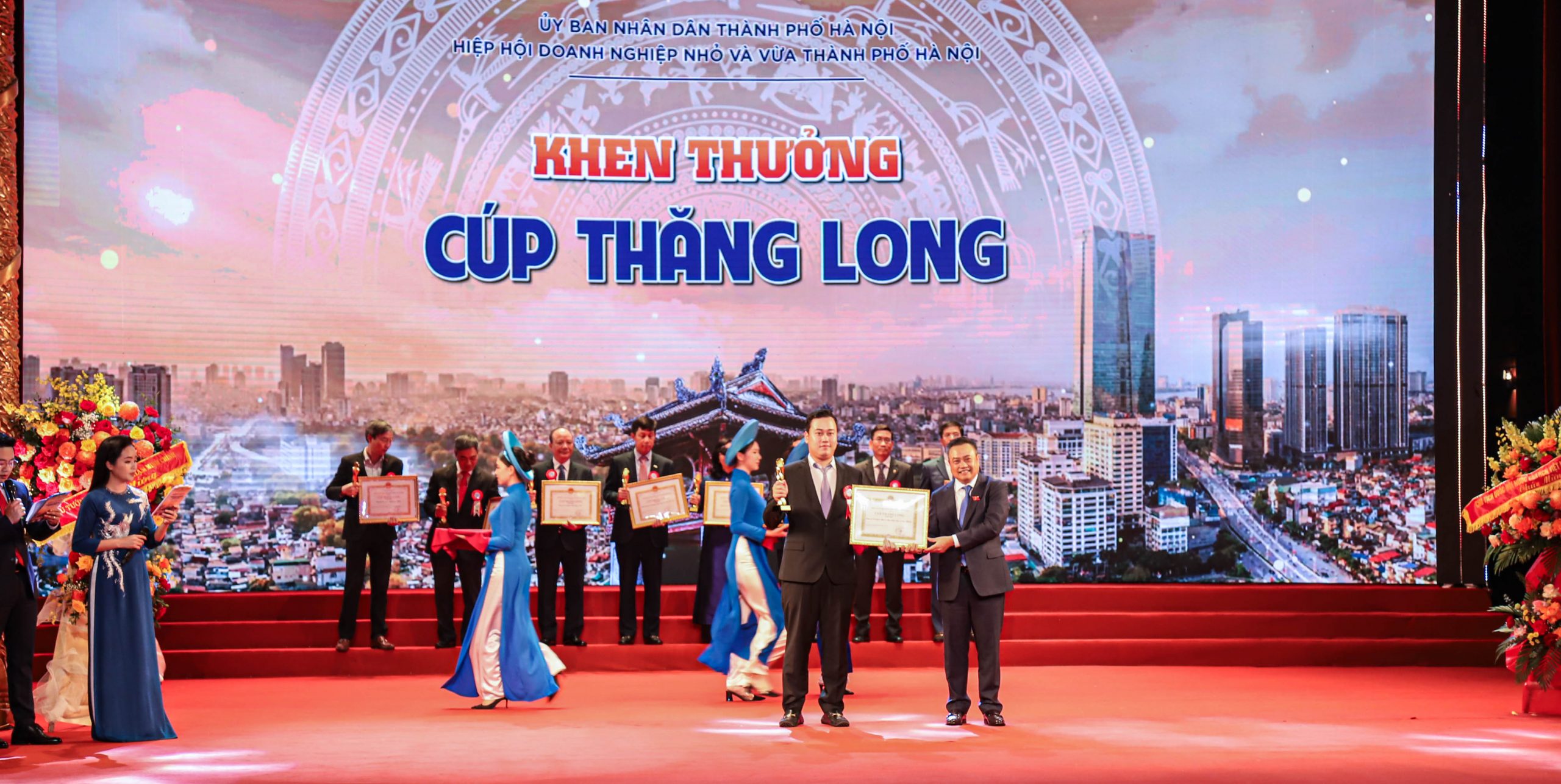 Tân Á Đại Thành giữ vững Danh hiệu Doanh nghiệp tiêu biểu Thủ đô Hà Nội