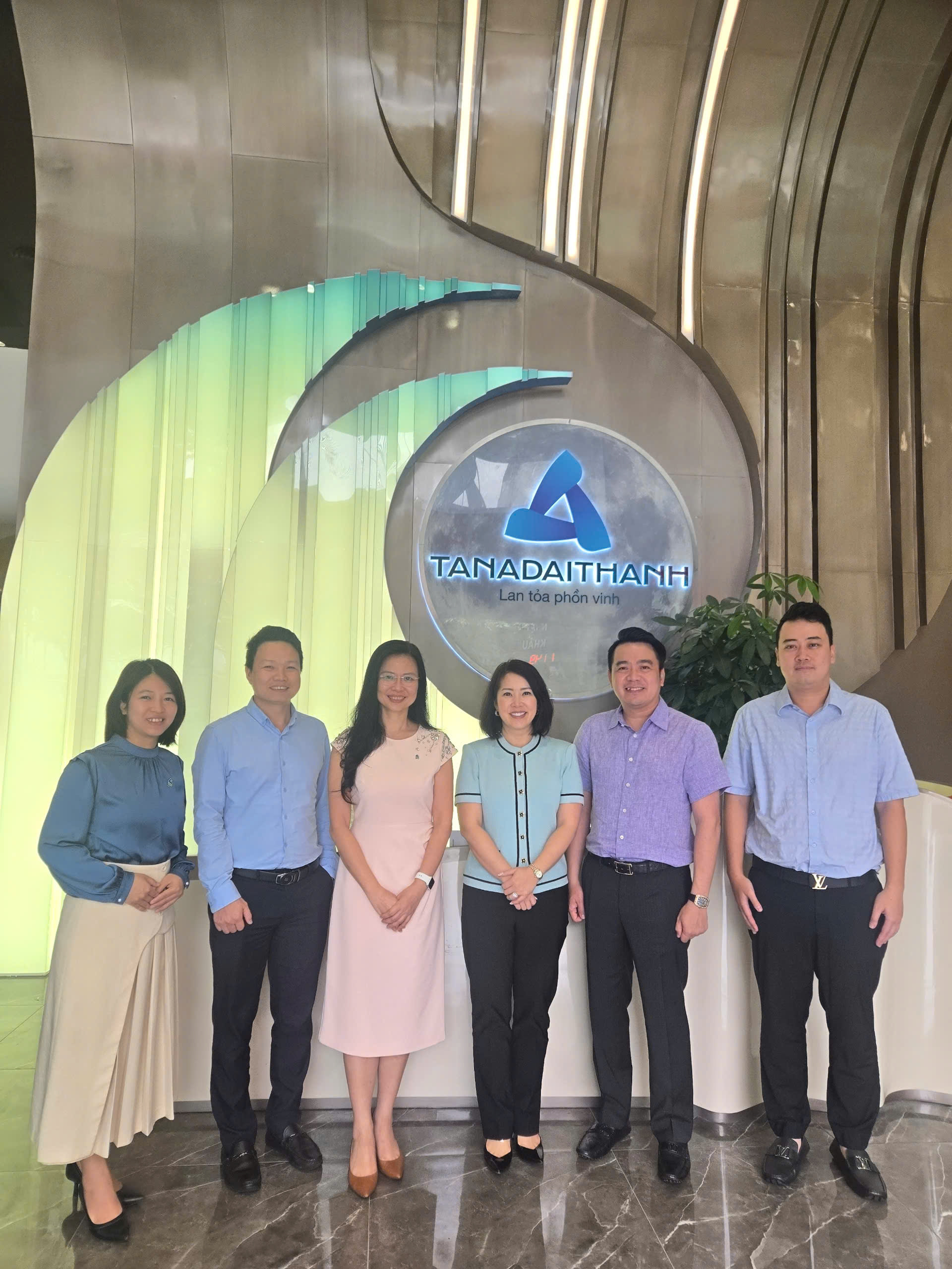 Tân Á Đại Thành ký kết và giải ngân khoản vay nước ngoài 30 triệu USD với Standard Chartered Singapore