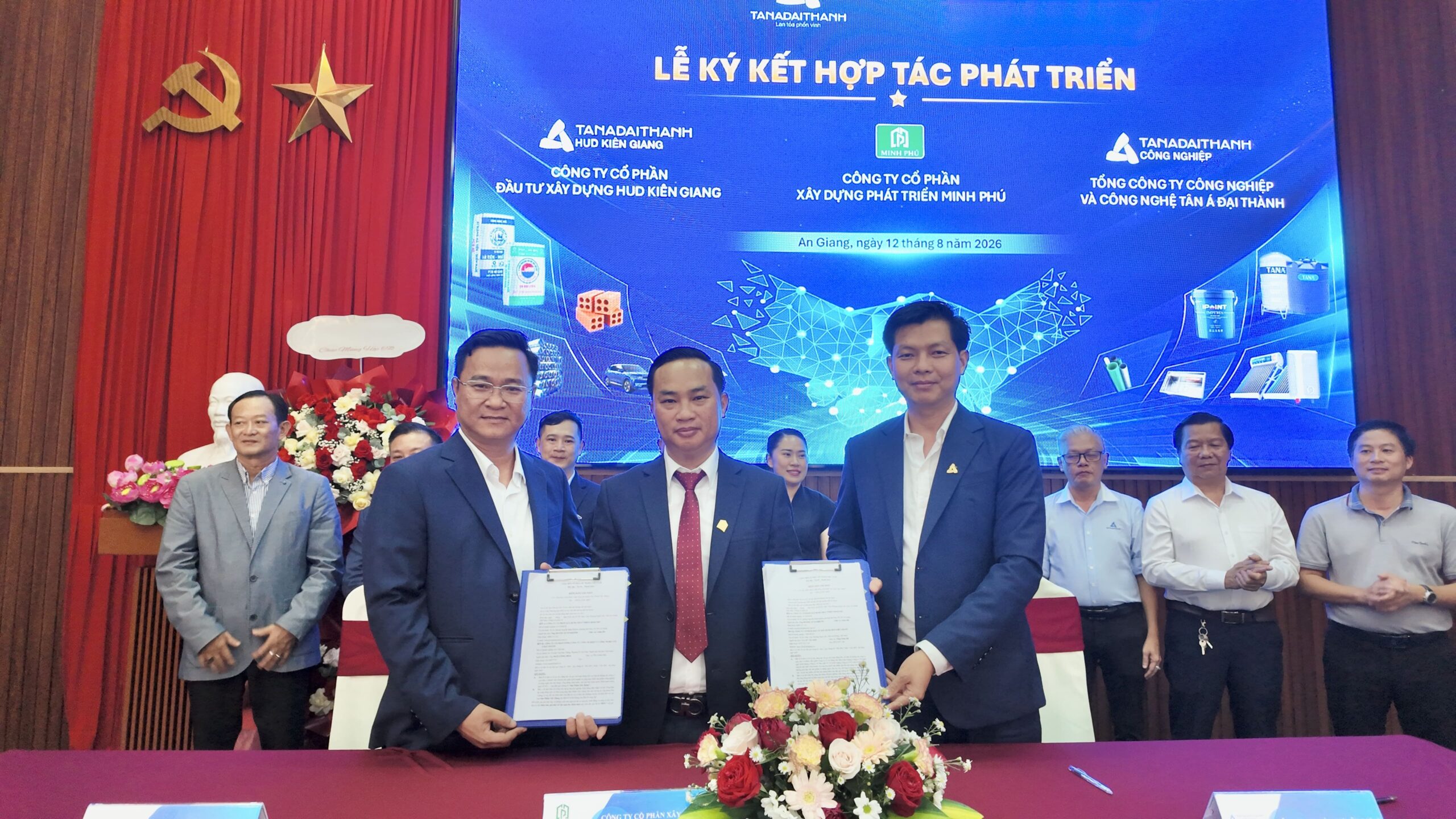 Tạo dựng chuỗi giá trị bền vững: Bước tiến hợp tác chiến lược giữa Tập đoàn Tân Á Đại Thành và Công ty Minh Phú